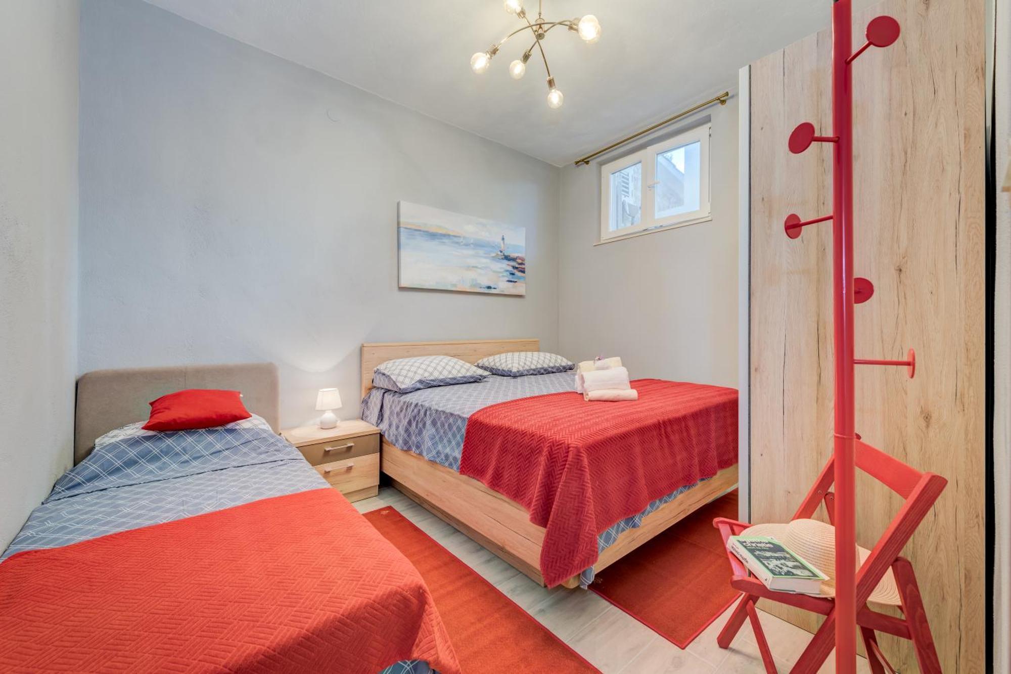 Blue Paradise Apartman 2 Севид Экстерьер фото